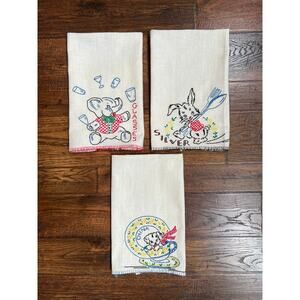 Vintage Linens - Embroidered Polishing Napkin Set - China, Silver, and Glasses